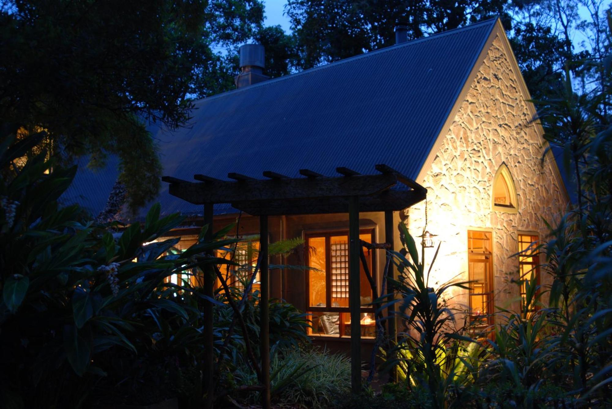 Witches Falls Cottages Mount Tamborine Eksteriør billede