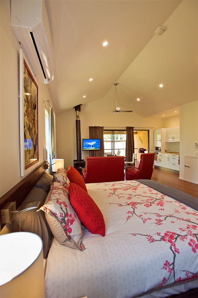 Witches Falls Cottages Mount Tamborine Eksteriør billede